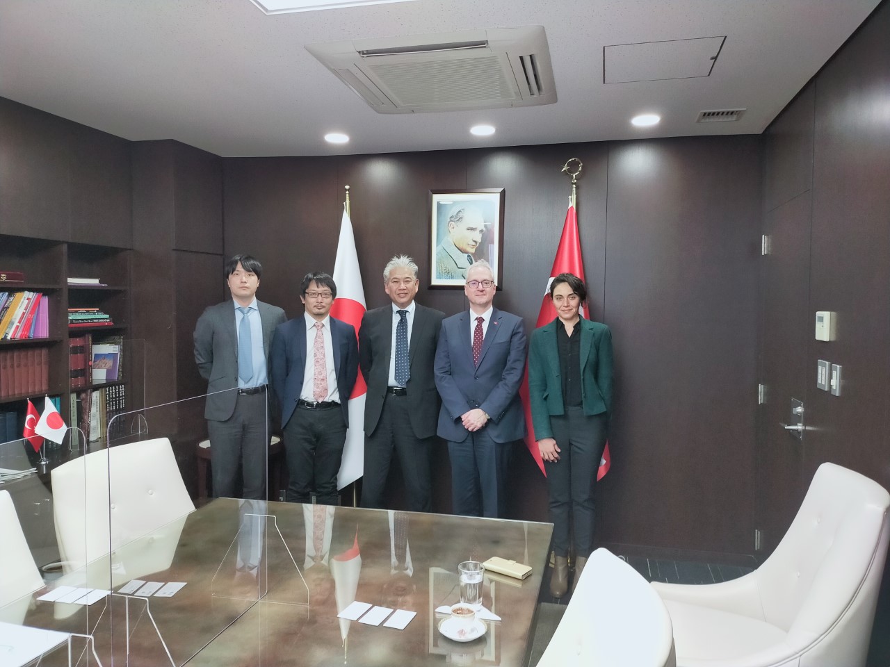 Visit to the Ambassador of the Republic of Turkey in Japan Image